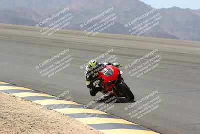 media/Apr-10-2022-SoCal Trackdays (Sun) [[f104b12566]]/Bowl (11am)/